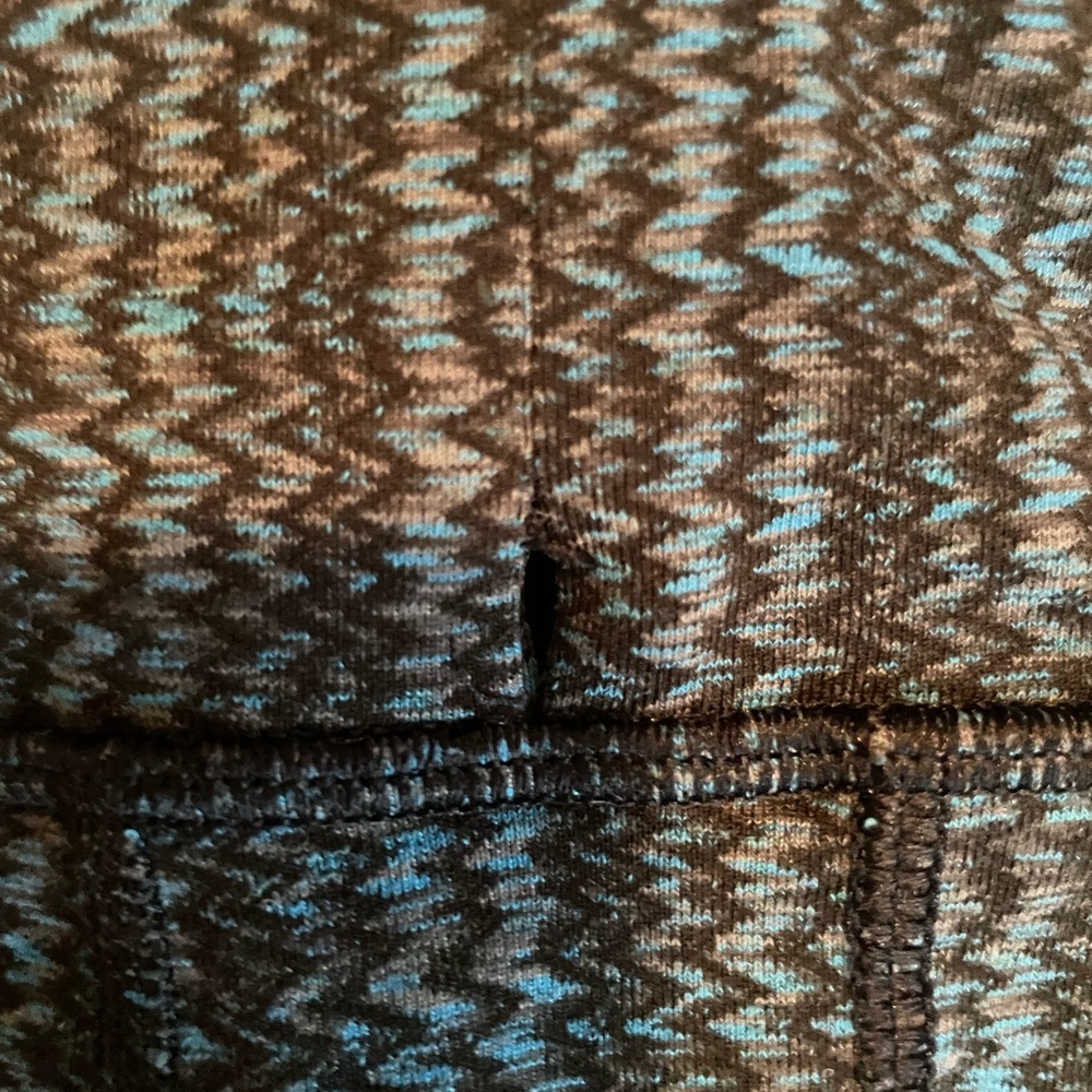 Lululemon straight leg 6 33.5” - Picture 8 of 15